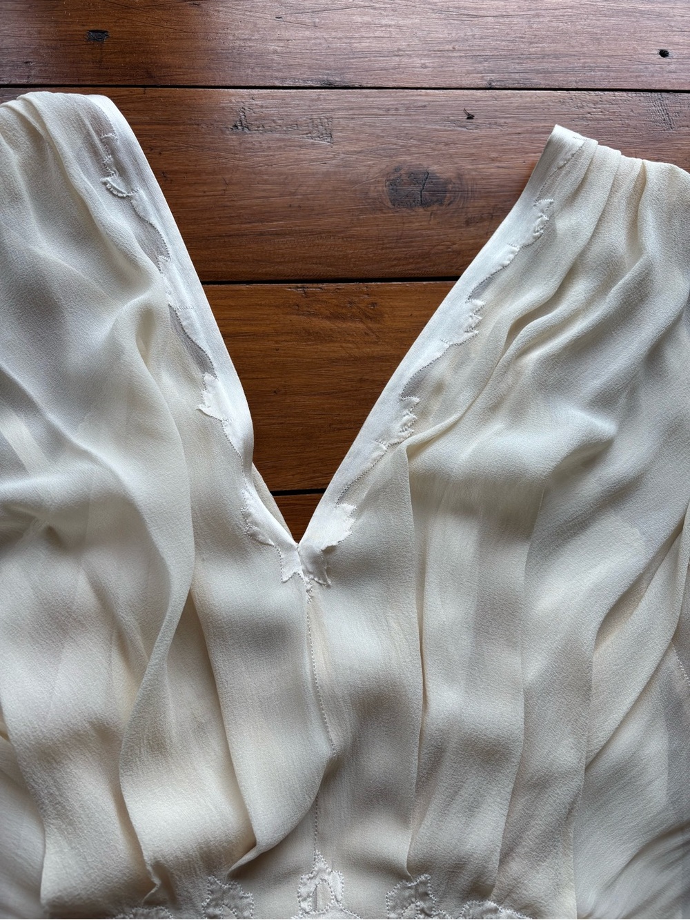 Vintage 1930's Silk Chiffon Wedding Gown - Picture 14 of 17
